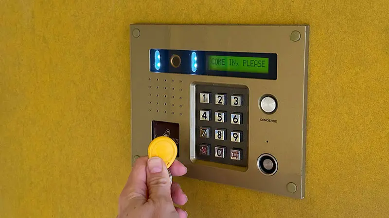 IP readers and controllers