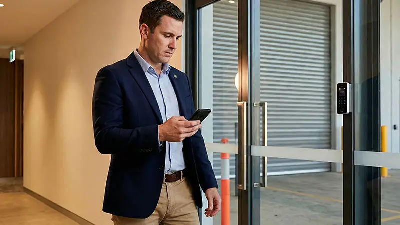 Fast alarm response system